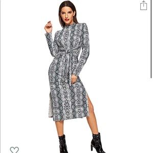 Women's Snakeskin Print Long Sleeve Tie Dress